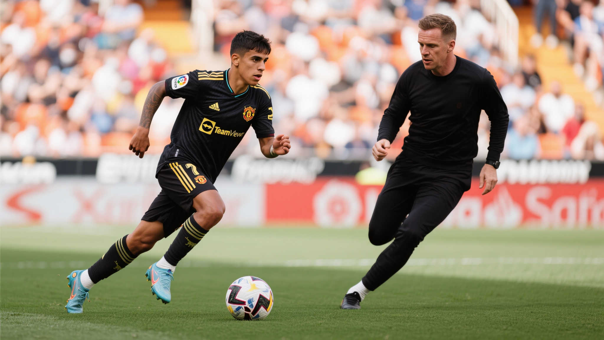 卡拉格:库尼亚是曼联的理想引援,但加纳乔可能因此受影响 卡拉格:库尼亚是曼联的理想引援,但加纳乔可能因此受影响